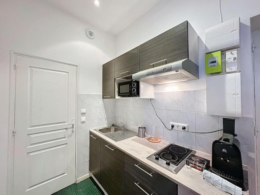 Cosy Appart, Rue St Cyr Lyon Buitenkant foto